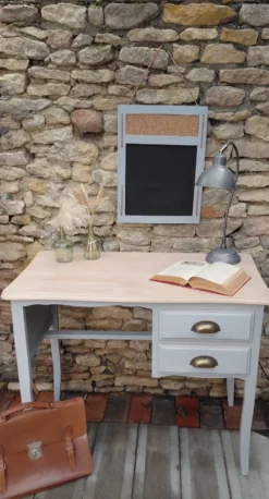 Petit bureau vintage