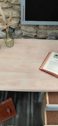 Petit bureau vintage
