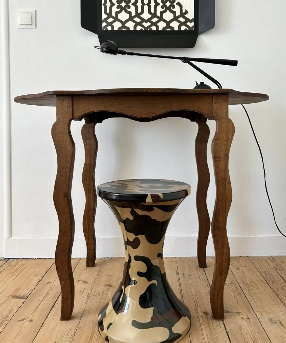 Petit bureau violon