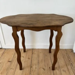 Petit bureau violon