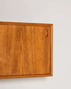Petit cabinet mural en teck, Scandinavie, années 1960