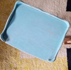 Petit chevet vintage bois patiné bleu azur
