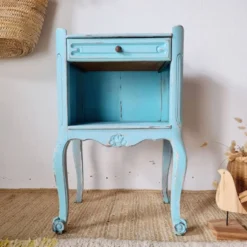 Petit chevet vintage bois patiné bleu azur
