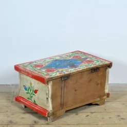 petit coffre d'art populaire, vers 1950