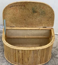 Petit coffre rotin vintage 1960