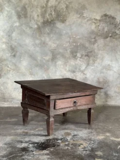 Petit écritoire table basse ancienne indonésienne en teck H33 40,5x55