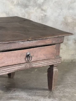 Petit écritoire table basse ancienne indonésienne en teck H33 40,5x55