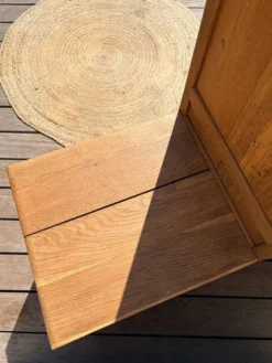 Petite armoire asymétrique « Pénélope »