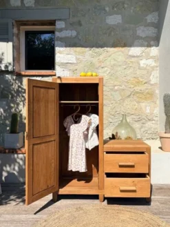 Petite armoire asymétrique « Pénélope »