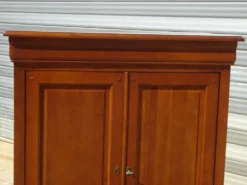 Petite armoire bibliothèque en merisier style Louis Philippe