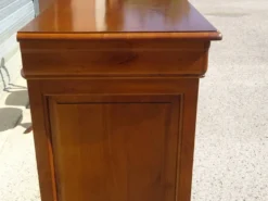 Petite armoire bibliothèque en merisier style Louis Philippe