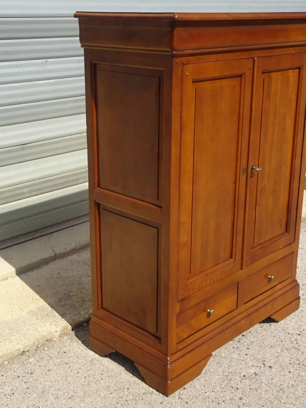 Petite armoire bibliothèque en merisier style Louis Philippe