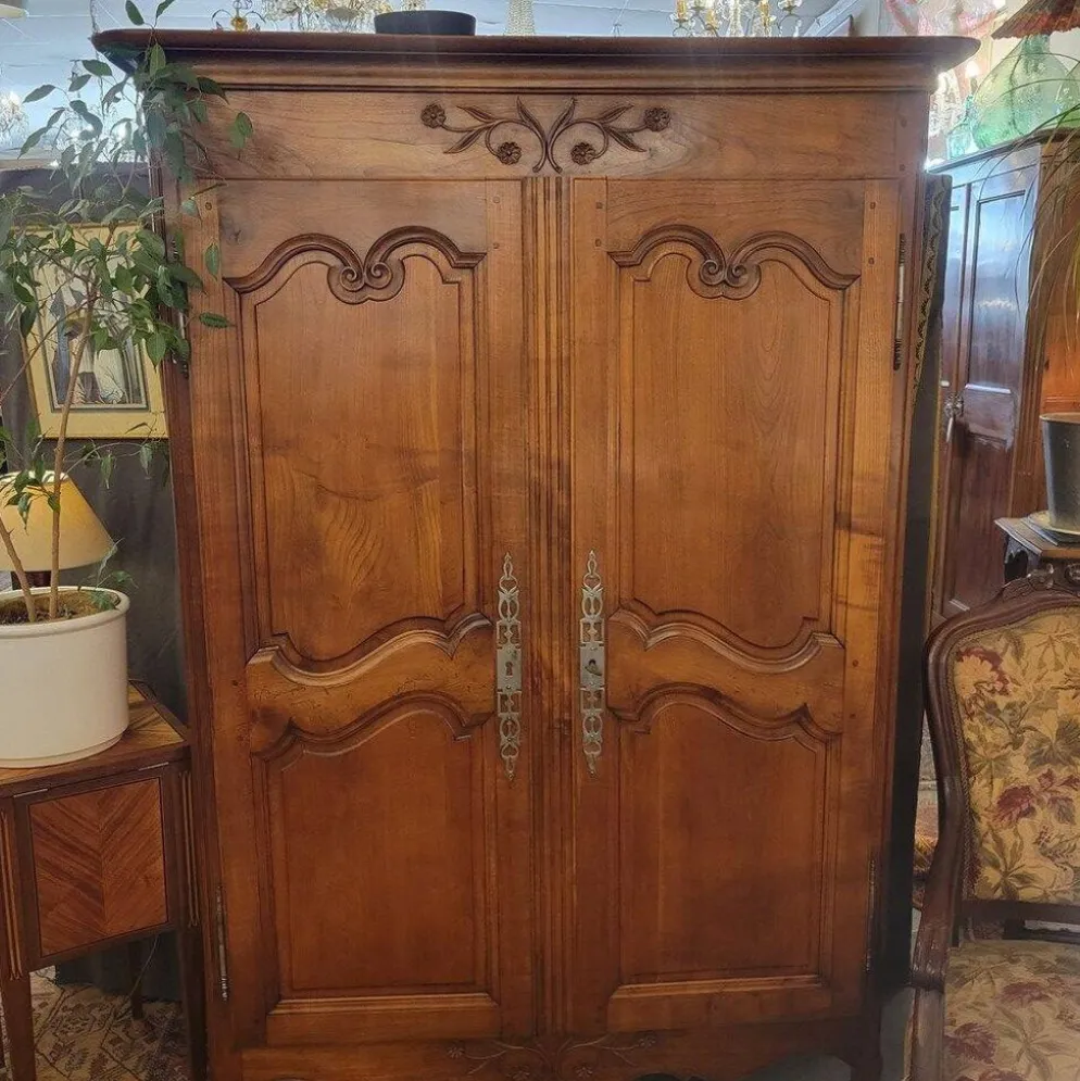 Petite armoire Louis XV