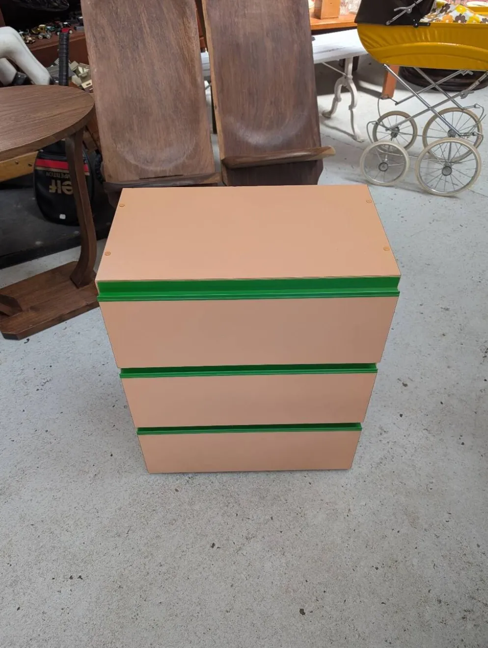 Petite commode