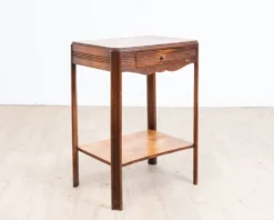 Petite commode Art déco en chêne massif