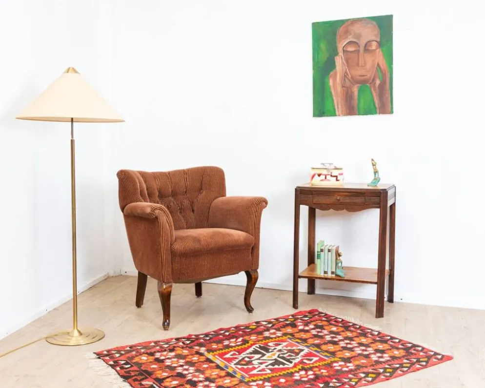 Petite commode Art déco en chêne massif