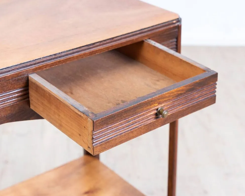 Petite commode Art déco en chêne massif