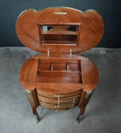 Petite Commode Coiffeuse en Acajou, style Transition – 1940