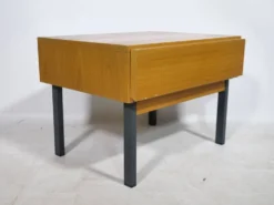 Petite commode en bois, années 1960