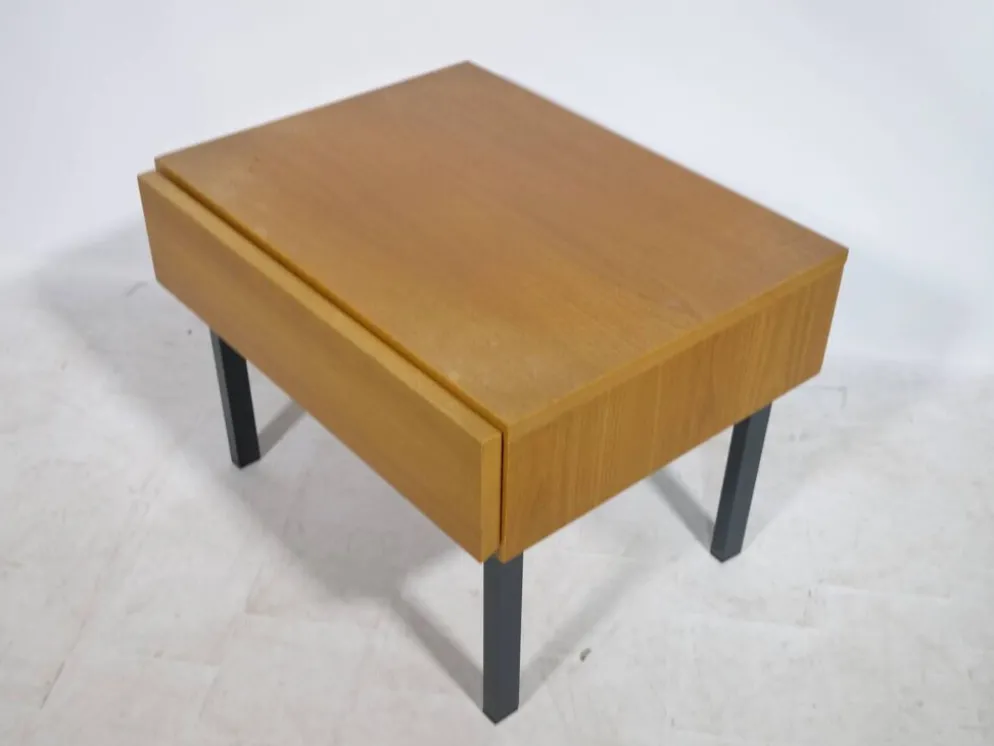 Petite commode en bois, années 1960