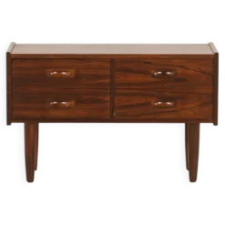 Petite commode en palissandre danois, années 1960