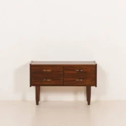 Petite commode en palissandre danois, années 1960
