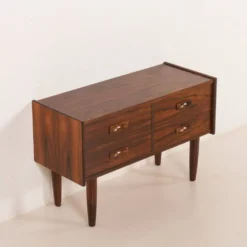 Petite commode en palissandre danois, années 1960