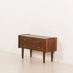 Petite commode en palissandre danois, années 1960