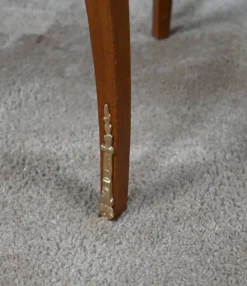 Petite Commode Rognon en Acajou, style Transition – Début XXe