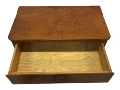 Petite commode vintage des années 1960 en chêne.