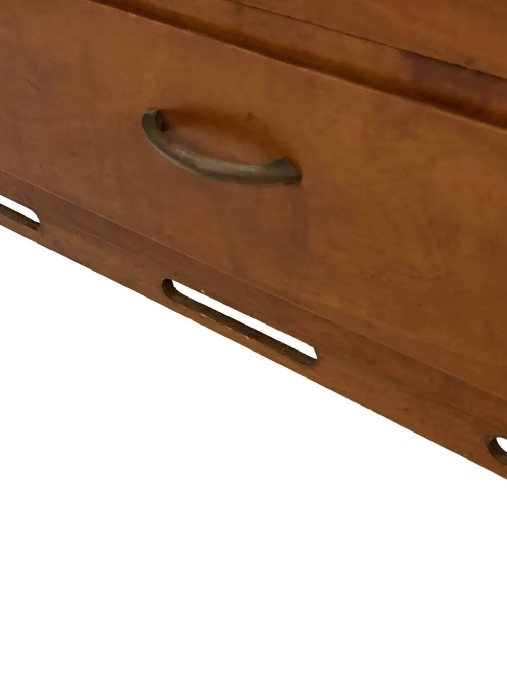 Petite commode vintage des années 1960 en chêne.