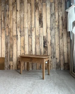 Petite console ou table de chevet en pin massif (rénovée)