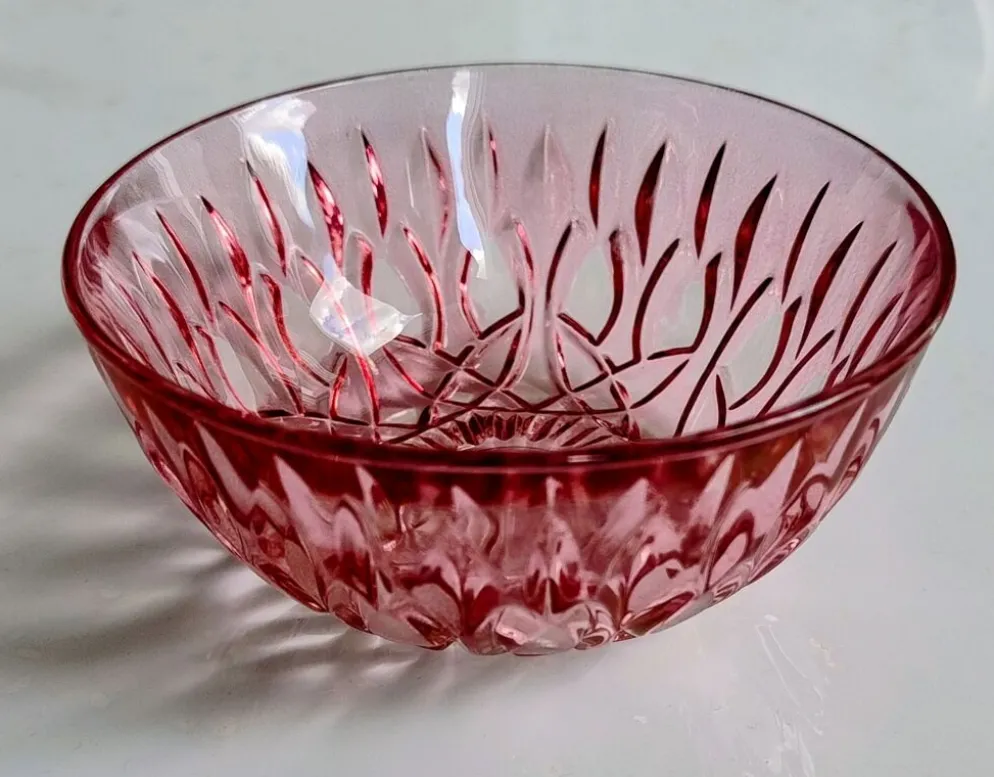 Petite coupelle vintage en verre rose à décor floral – Fr années 60/70