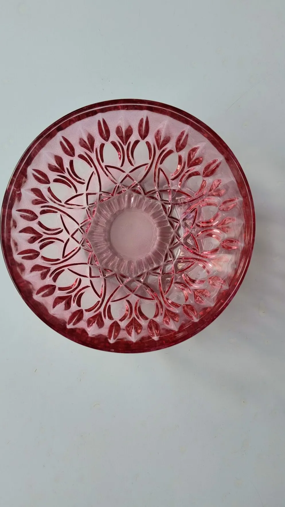 Petite coupelle vintage en verre rose à décor floral – Fr années 60/70