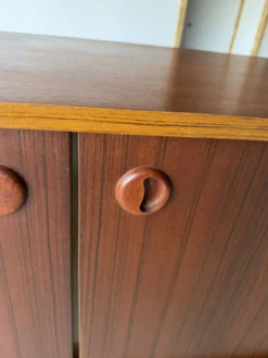 Petite enfilade / buffet double design scandinave moderniste teck