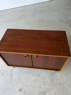 Petite enfilade / buffet double design scandinave moderniste teck