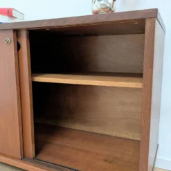 Petite enfilade moderniste teck & métal