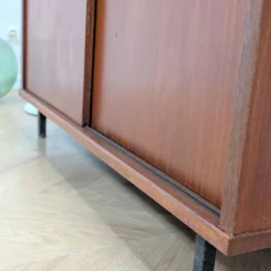 Petite enfilade moderniste teck & métal
