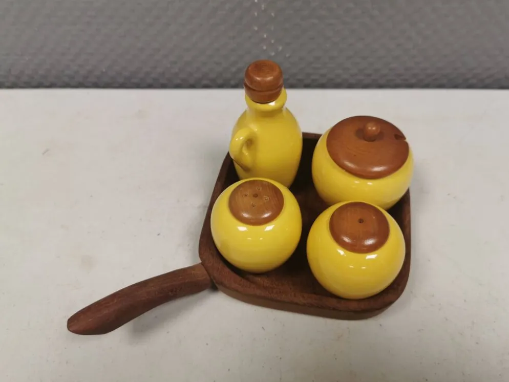 Petit ensemble de table suédois en céramique et bois, années 1980
