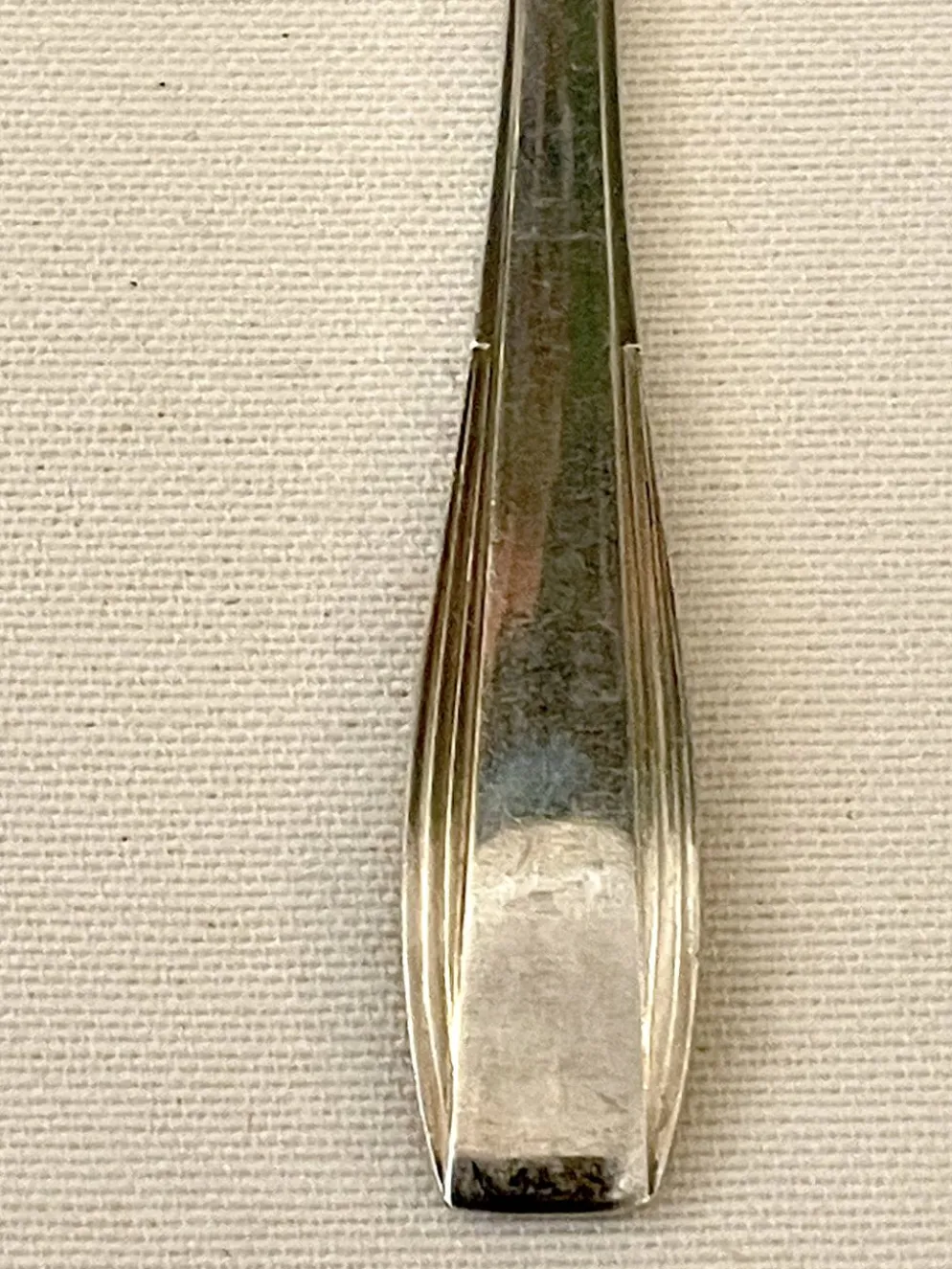 12 petites cuillères anciennes métal argenté Christofle - Art déco