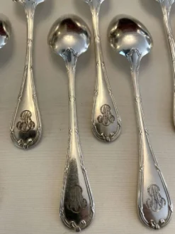 12 petites cuillères Christofle métal argenté (style Louis XVI Rubans)