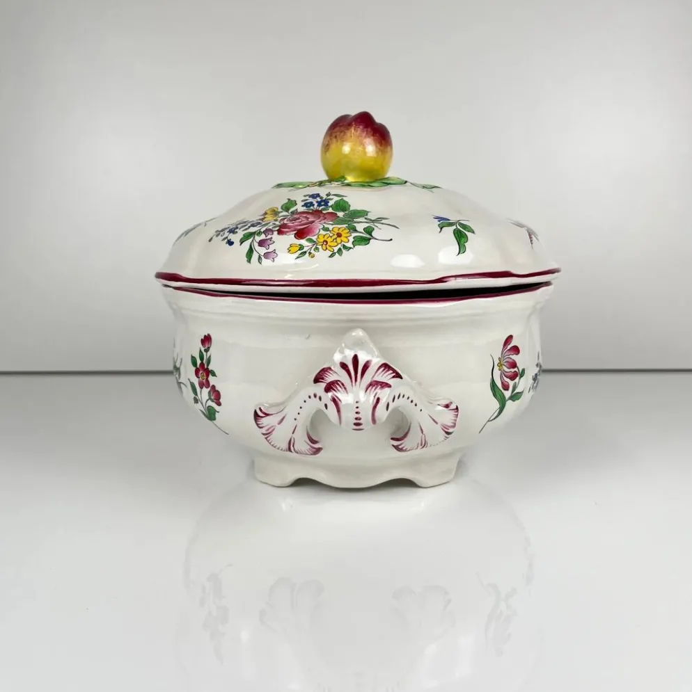 Petite soupière KG Lunéville, modèle "Réverbère", motif rose
