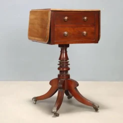 Petite table ancienne victorienne en acajou avec incrustations, Angleterre, XIXe siècle