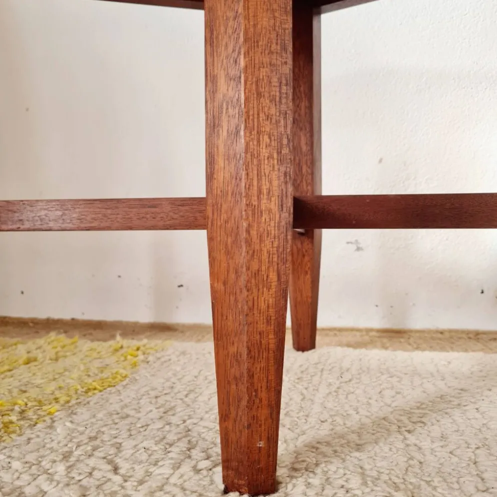 Petite table basse / Bout de canapé géométrique années 50-60