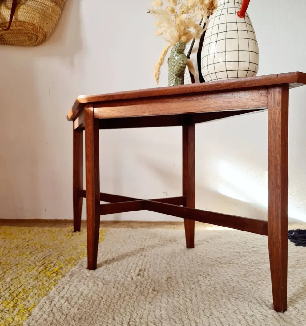 Petite table basse / Bout de canapé géométrique années 50-60