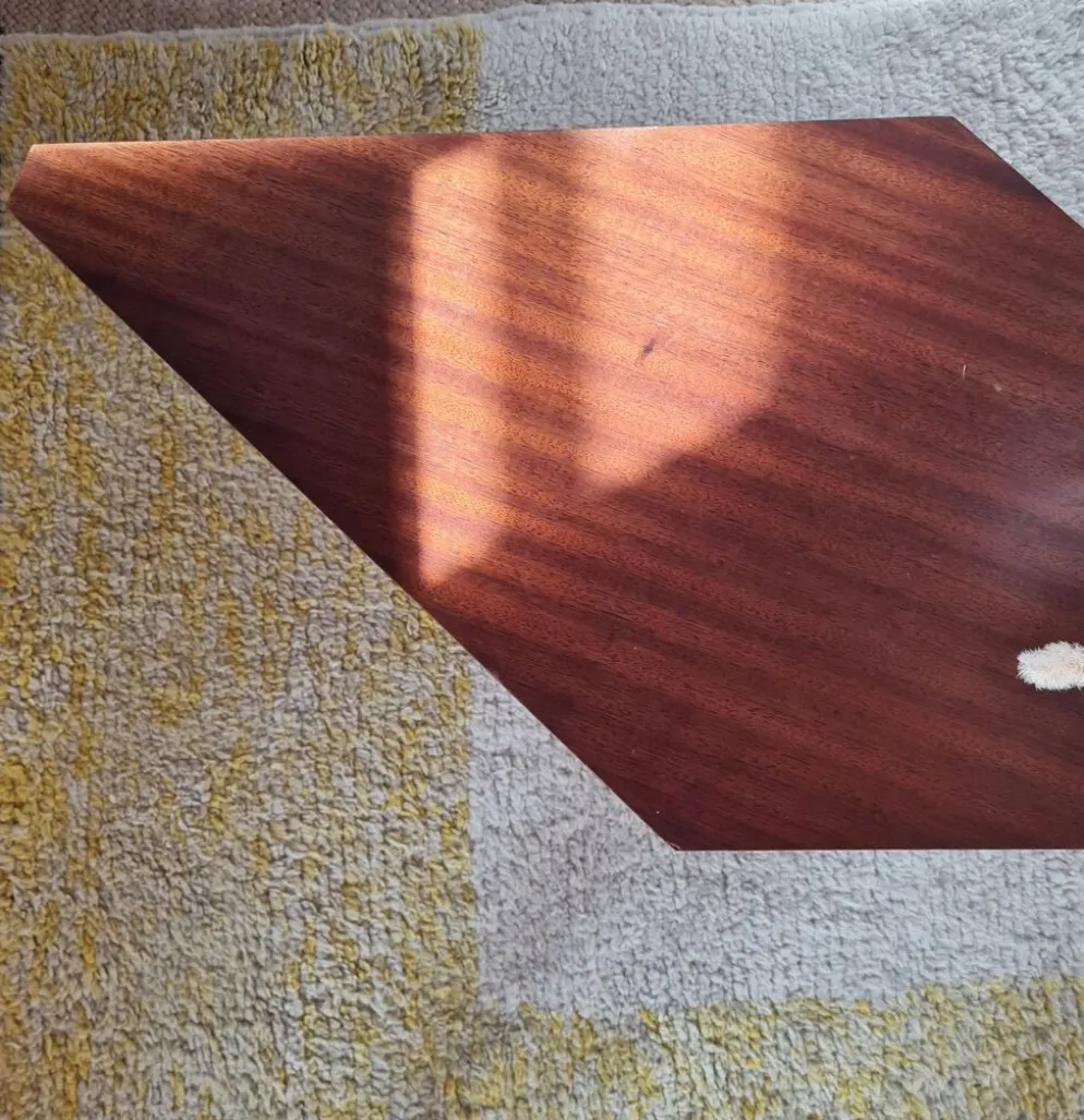 Petite table basse / Bout de canapé géométrique années 50-60