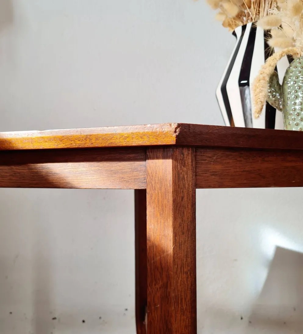 Petite table basse / Bout de canapé géométrique années 50-60