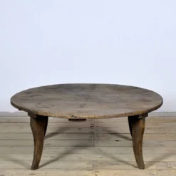 Petite table basse, vers 1920
