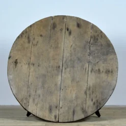 Petite table basse, vers 1920
