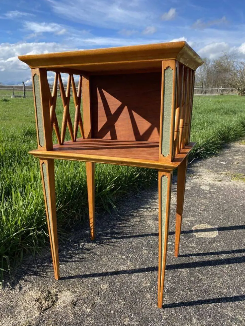 Petite Table Bout de Canapé